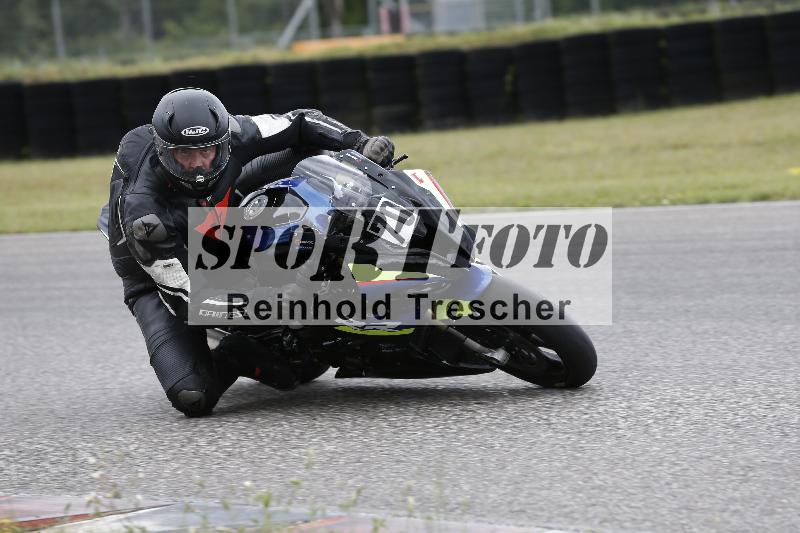 /22 06.06.2025 DISCOVER the BIKE ADR/Race 3 rot/70